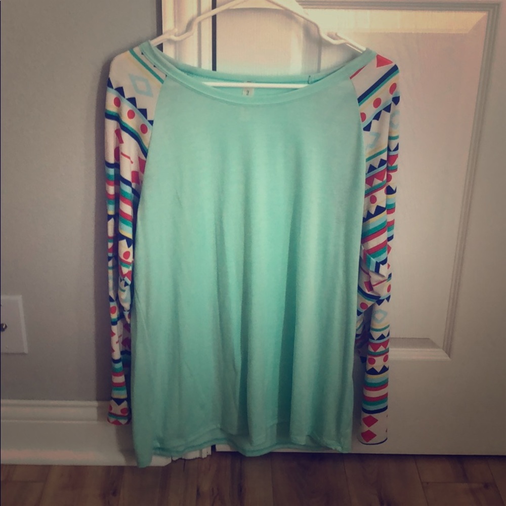 Cute top !💋